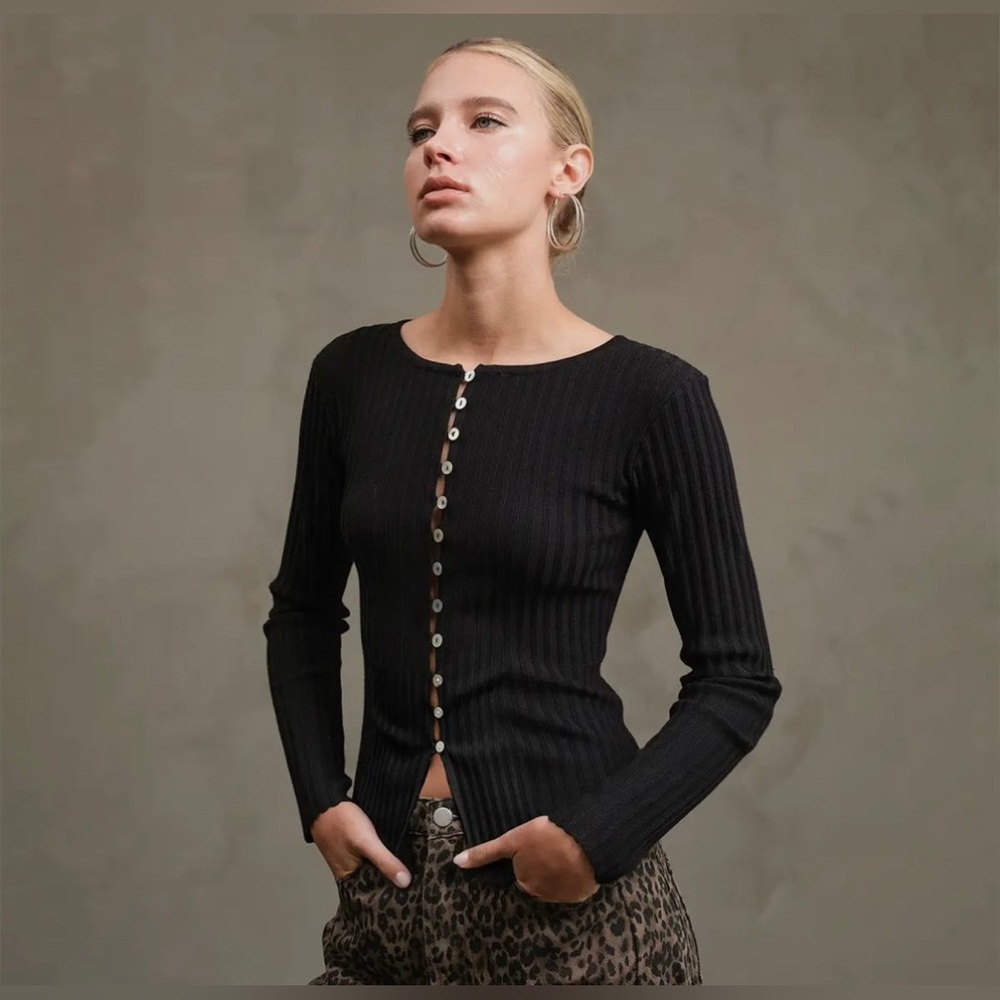 Black Ribbed Button-Up Top